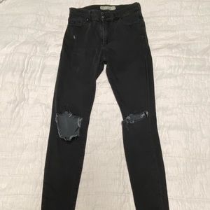 TopShop Moto Leigh Skinny Jeans